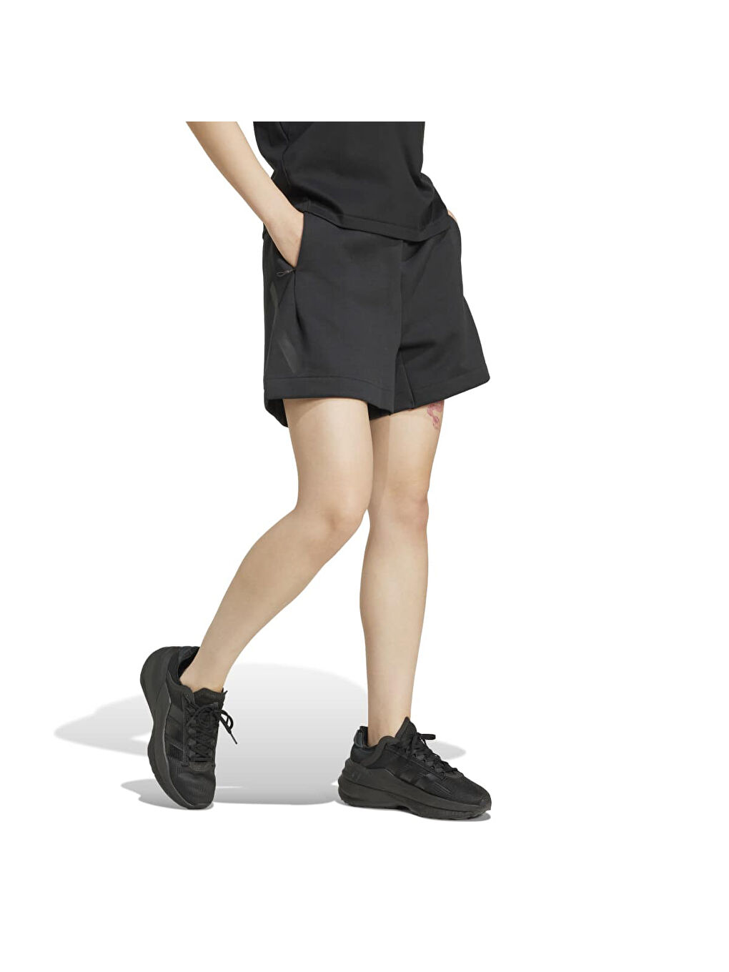 Z.N.E. Kadın Siyah Şort-1