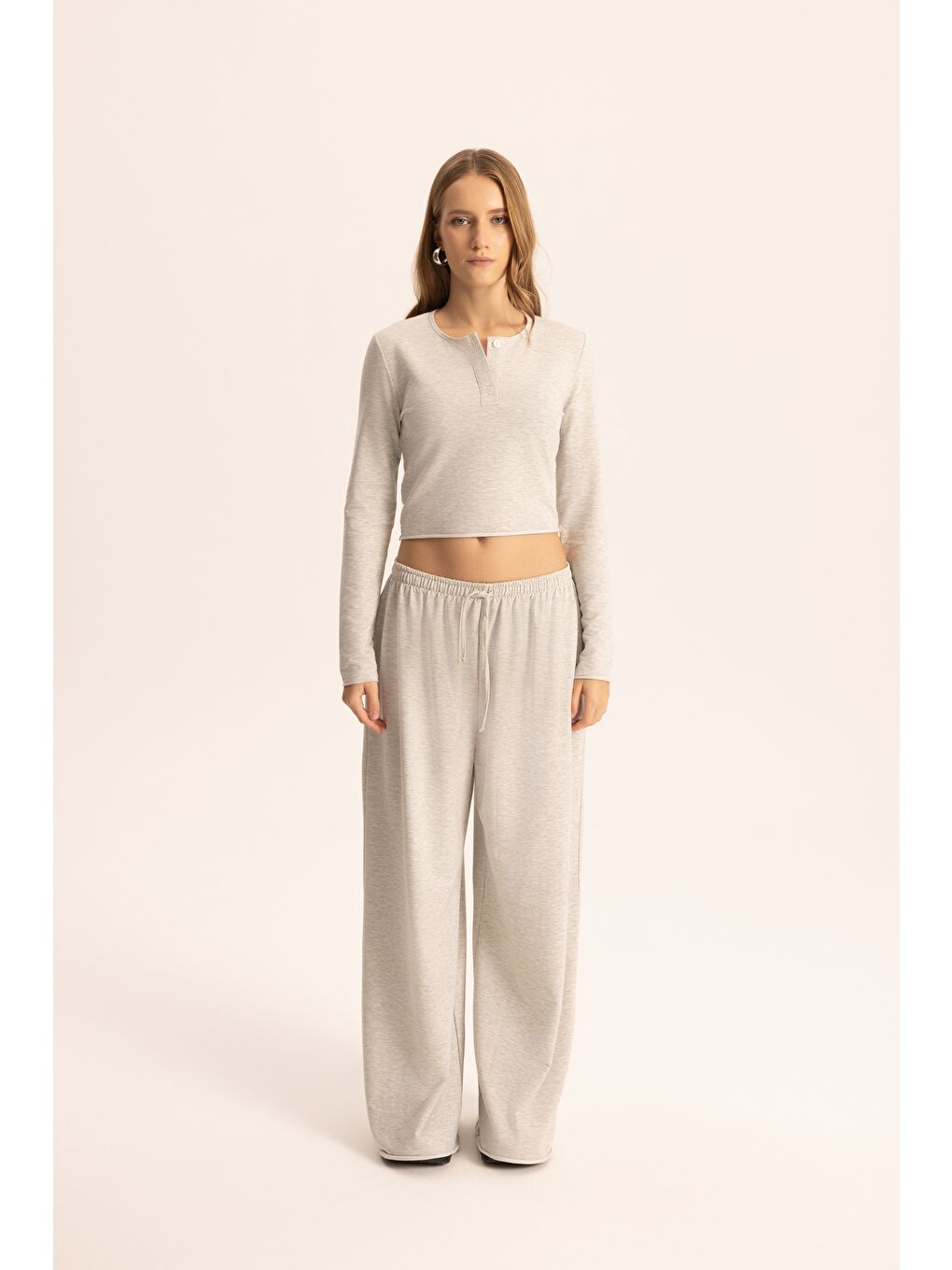 Beyaz Tuara Basic Karmelanj Eşofman Takımı-1