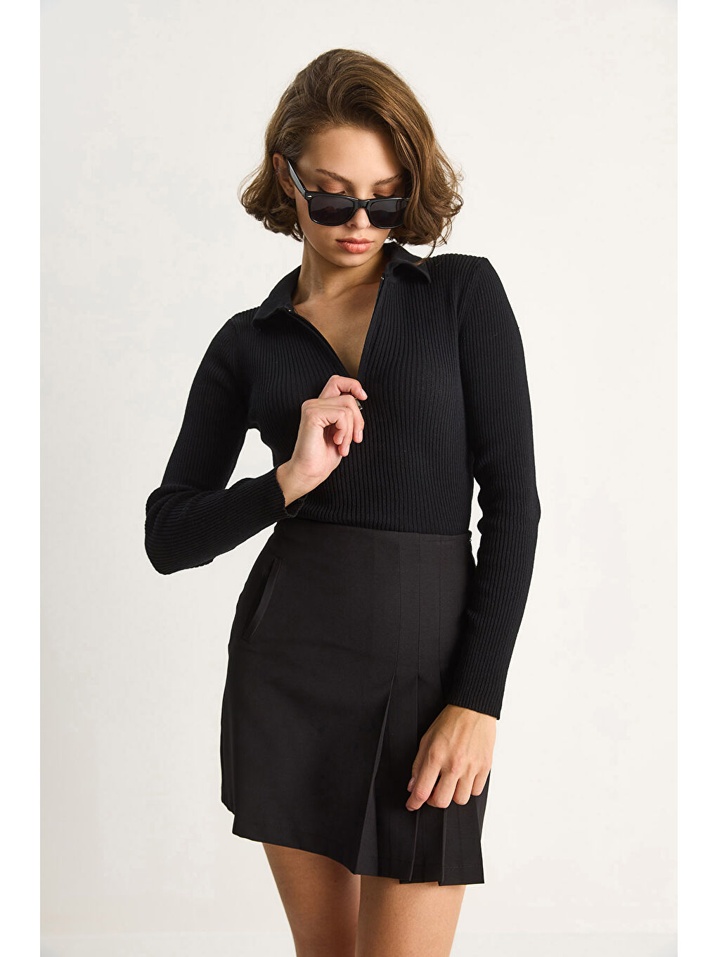 Siyah Kadın Fermuarlı Kazak-4