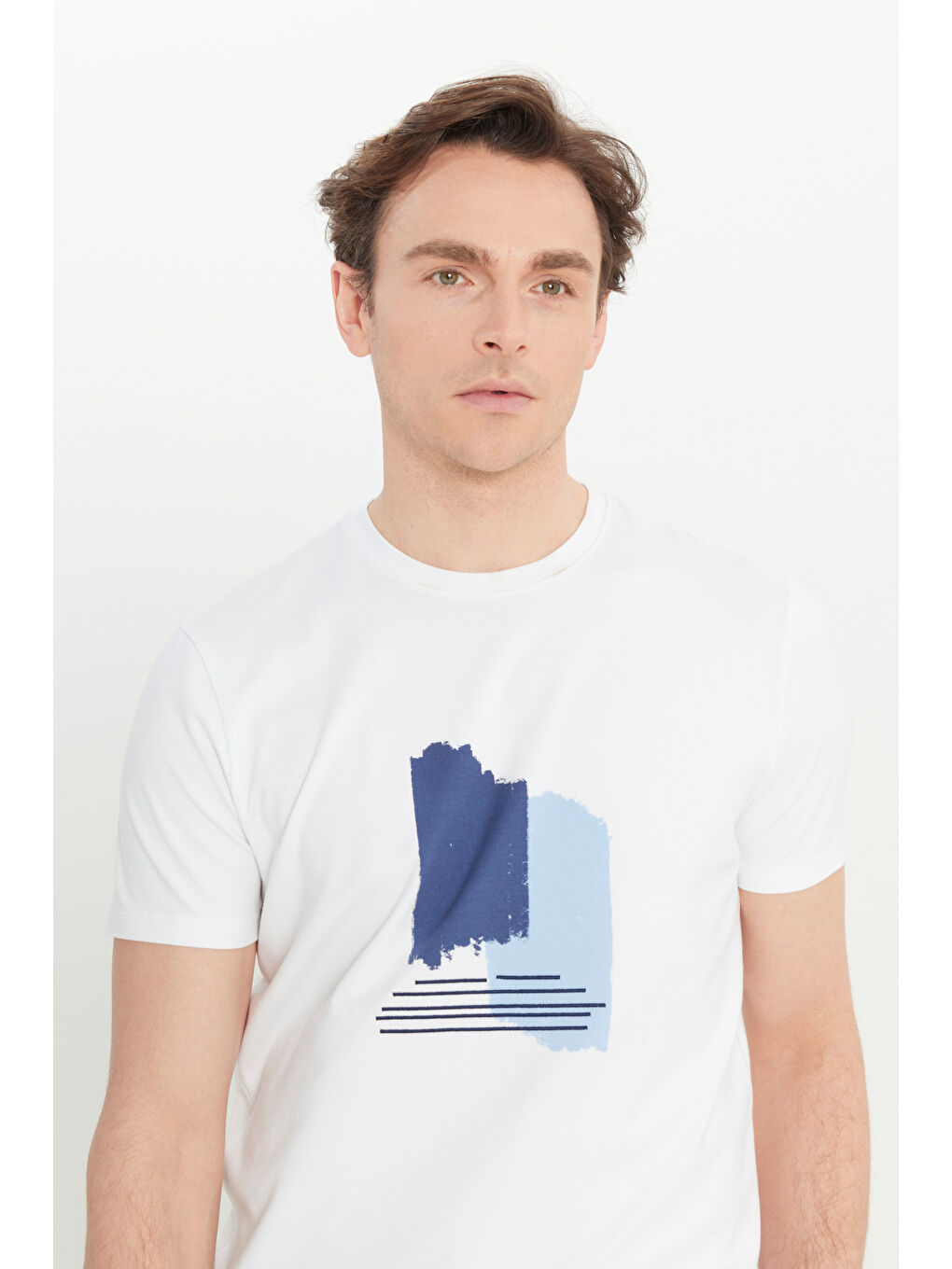 Erkek Beyaz Pamuklu Slim Fit Dar Kesim Bisiklet Yaka Baskılı Esnek Tişört-3