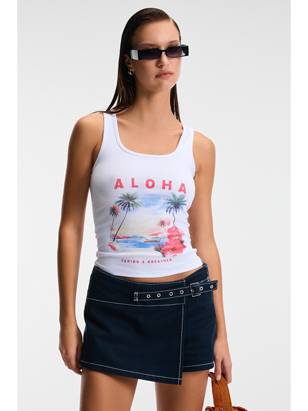 Sephıra Kadın Oyuk Yakalı Yumuşak Kumaşlı Slim Fit Beyaz Atlet-2