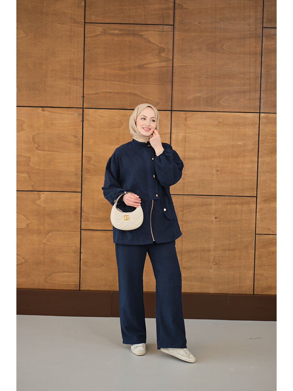 Kadın Gold Düğmeli Çift Cepli Fermuarlı Takım Lacivert