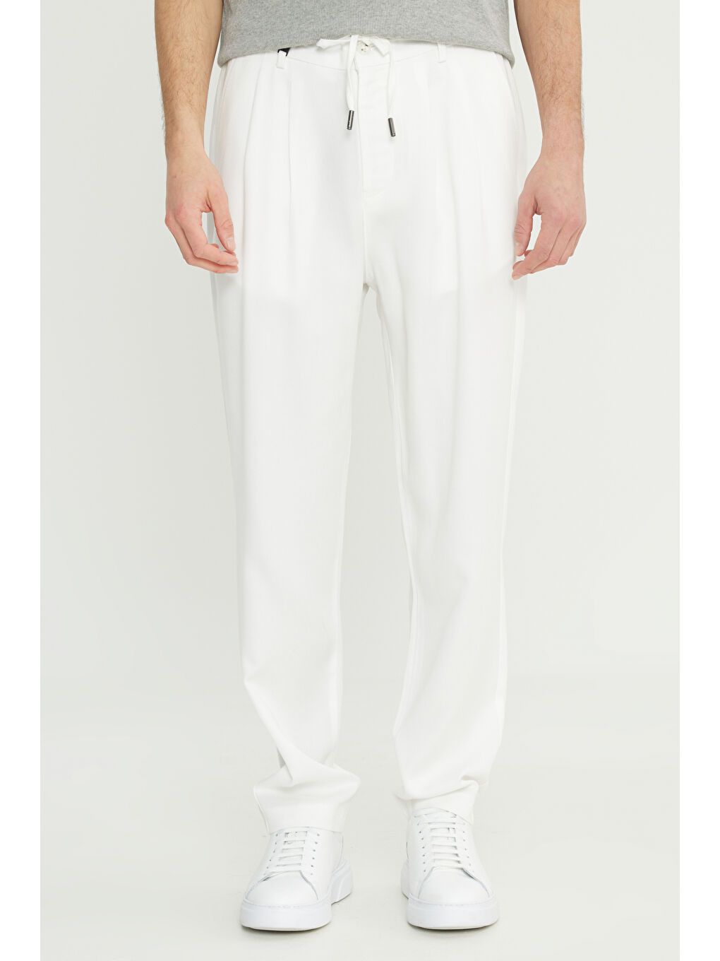 Erkek Ekru Yumuşak Dokulu Slim Fit Dar Kesim Beli Bağlamalı Yan Cepli Diagonal Desenli Pantolon