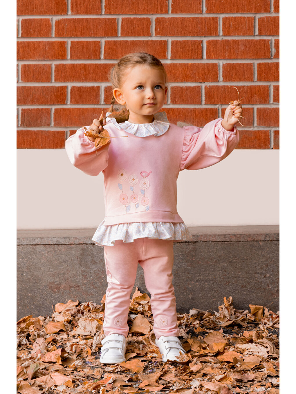 Pembe Yakası Fırfır Detaylı Kız Bebek İkili Takım