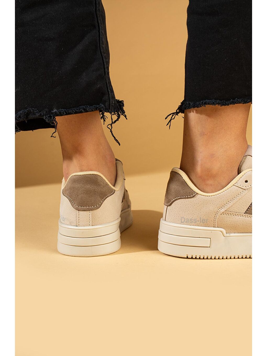 Bağcıklı Comfort Taban Şeritli Kadın Sneaker 001-1005-24BejKahve-2
