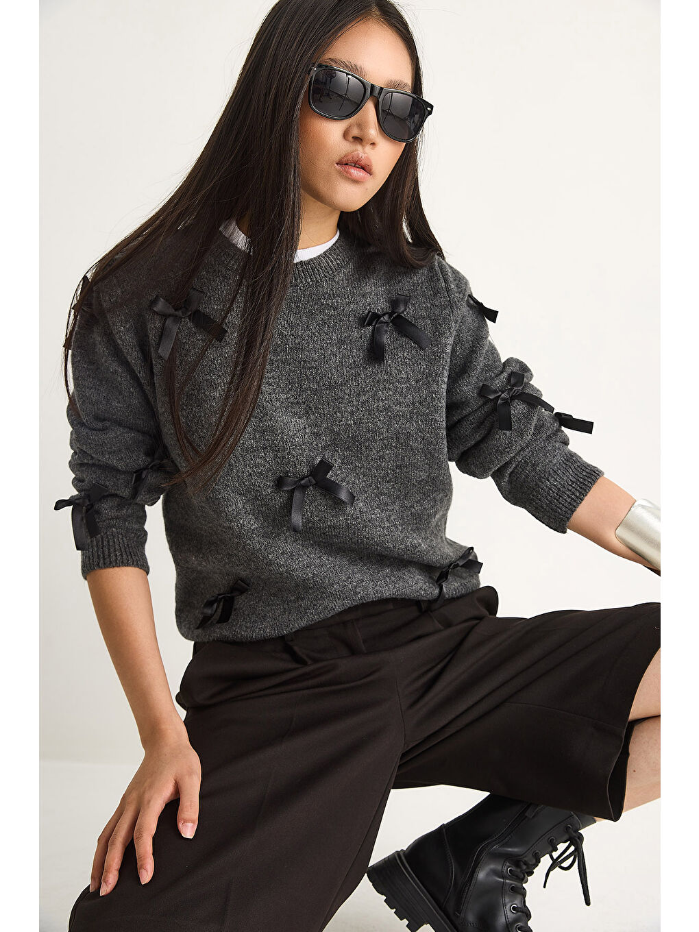 Antrasit Kadın Fiyonklu Regular Triko Kazak-4