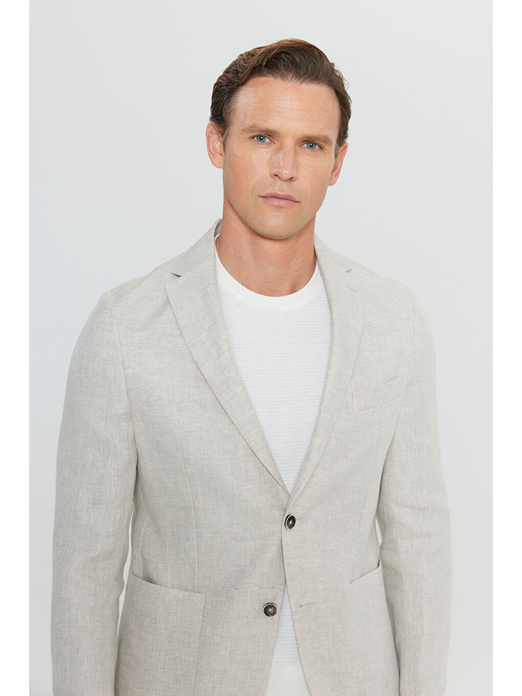 Erkek Bej %100 Keten Ekstra Slim Fit Dar Kesim Beli Bağlamalı Kapak Cepli Takım Elbise-4