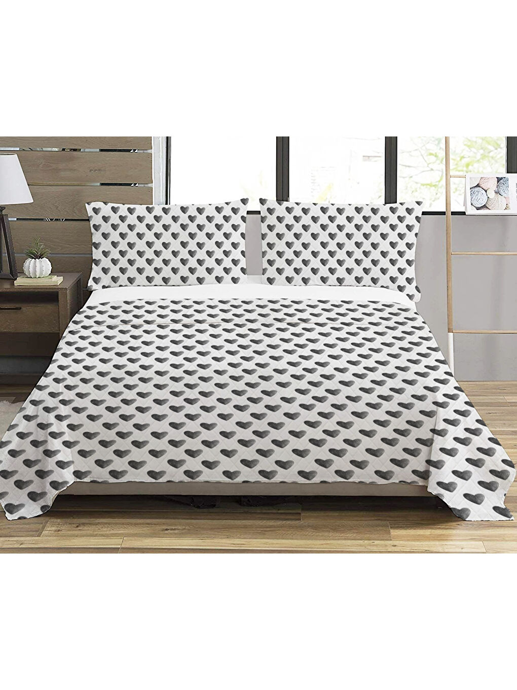 Karışık Kalp Desenli Baskılı Çift Kişilik Baskılı Pike  200x220 Cm