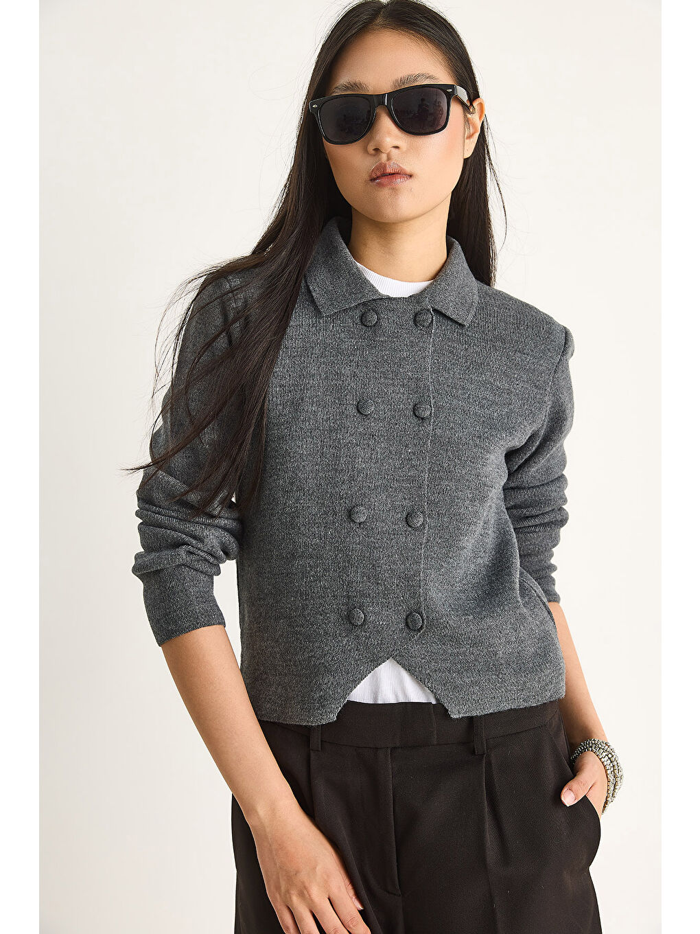 Antrasit Kadın Çift Düğme Detaylı Kruvaze Hırka-1