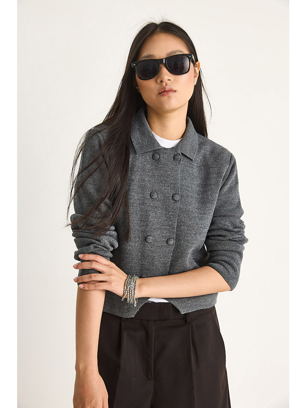 Antrasit Kadın Çift Düğme Detaylı Kruvaze Hırka-2