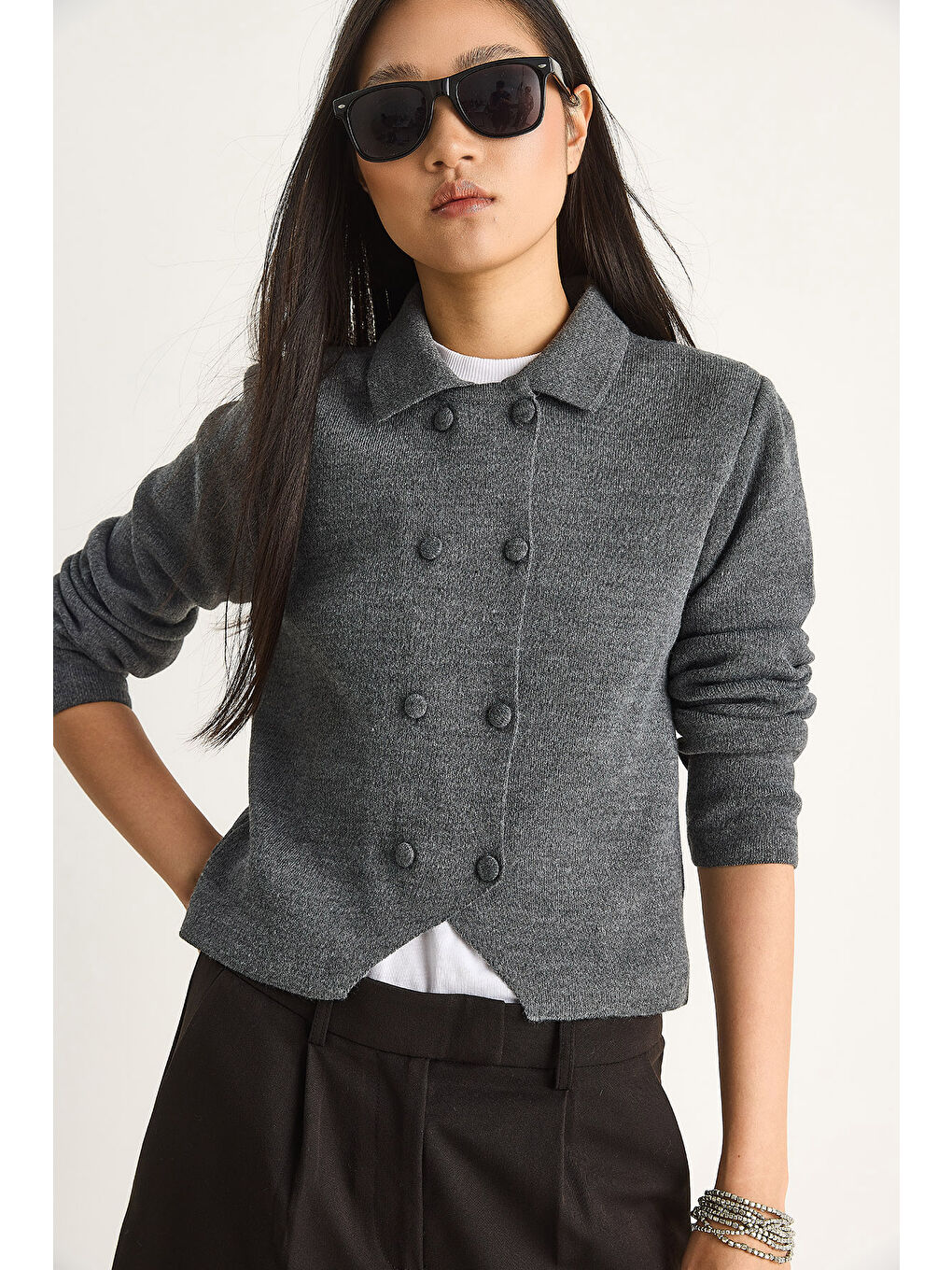 Antrasit Kadın Çift Düğme Detaylı Kruvaze Hırka-3