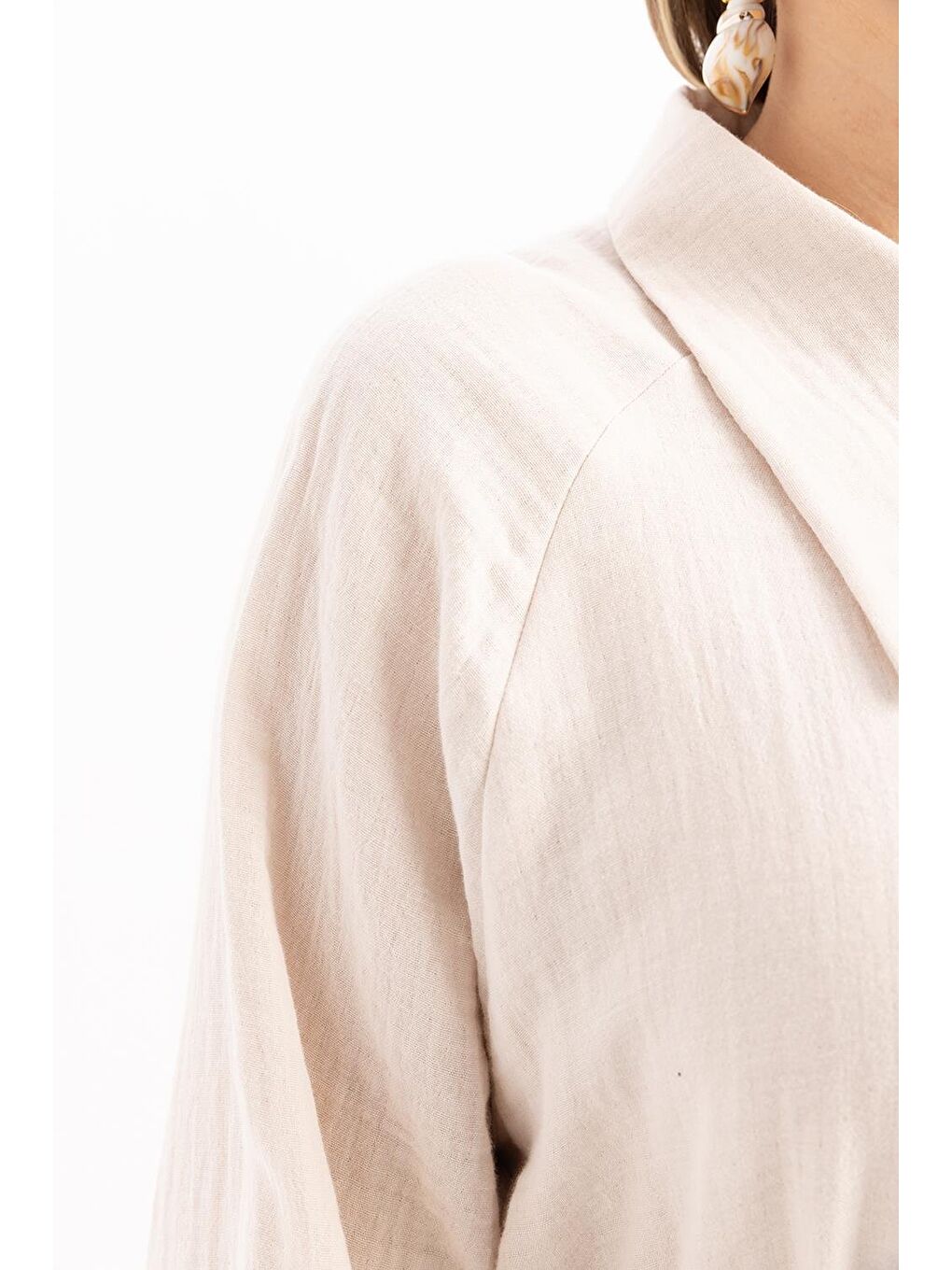 Bej Taş-Asimetrik Kesim Patlı Gömlek-4