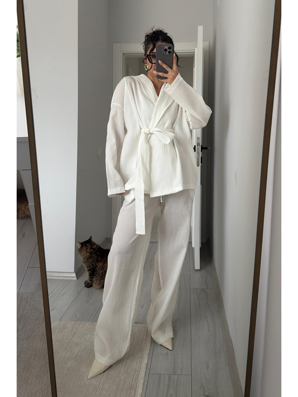Beyaz Gofre Kumaş Kimono Takım - 51277