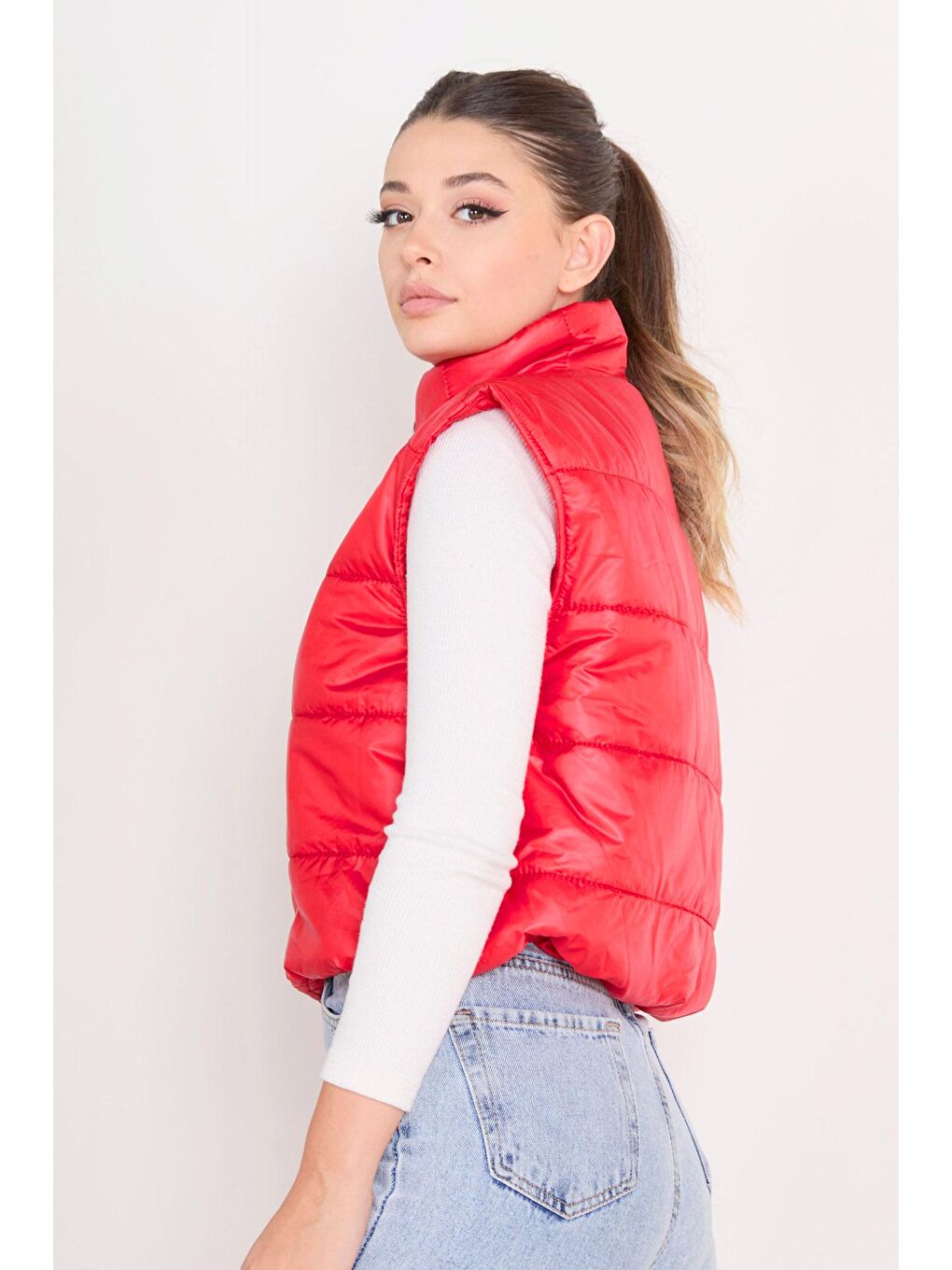 Hakim Yaka Kadın Kırmızı Şişme Yelek - 23384-5