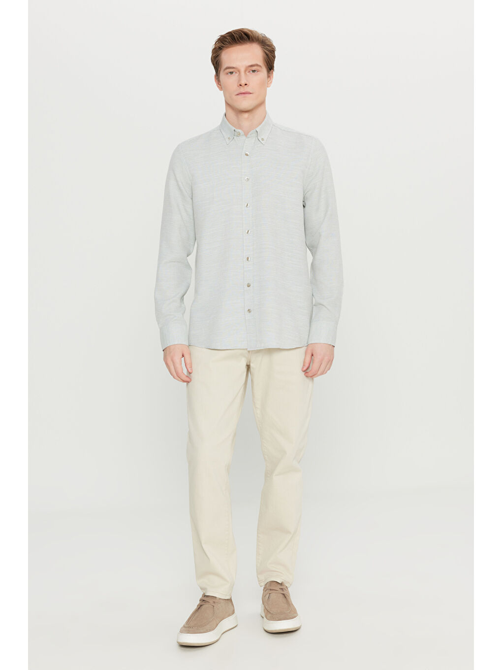 Erkek Haki Pamuklu Tailored Slim Fit Dar Kesim Düğmeli Yaka Armürlü Gömlek-1