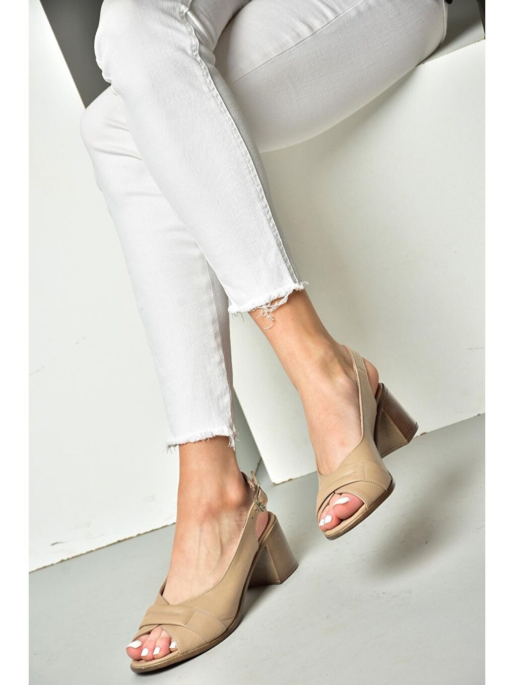Bej P5554529 Vizon Kadın Sandalet-1