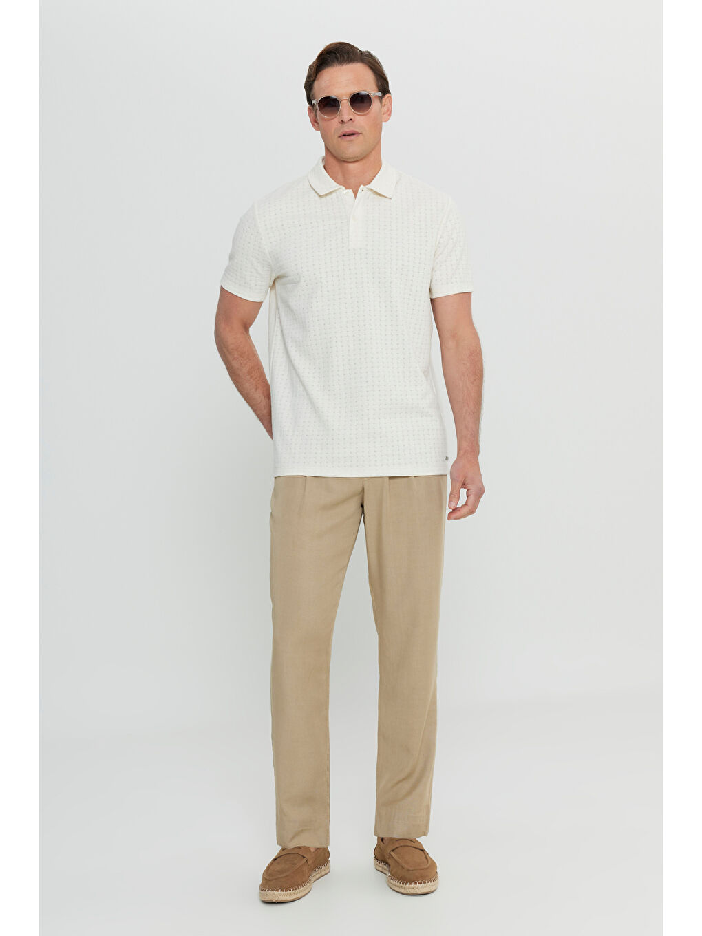 Erkek Ekru Pamuklu Slim Fit Dar Kesim Polo Yaka Jakarlı Esnek Tişört-1