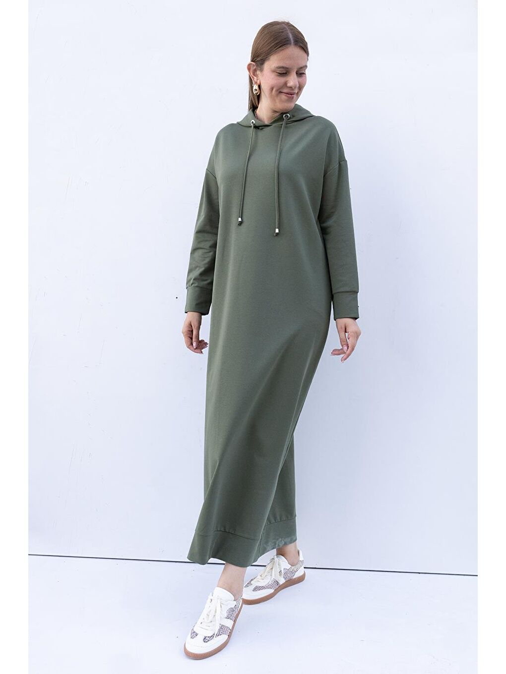 Yeşil Kapüşonlu Elastanlı Örme Elbise