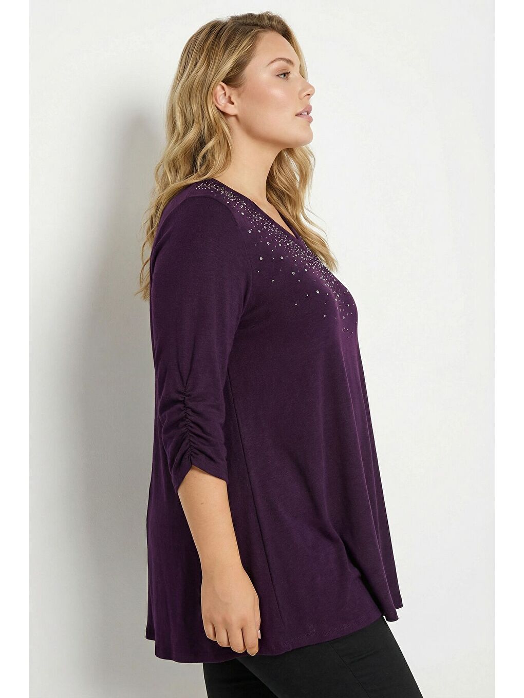Büyük Beden Taş İşlemeli Kolu Büzgülü Mor Yumoş Bluz 285064-6