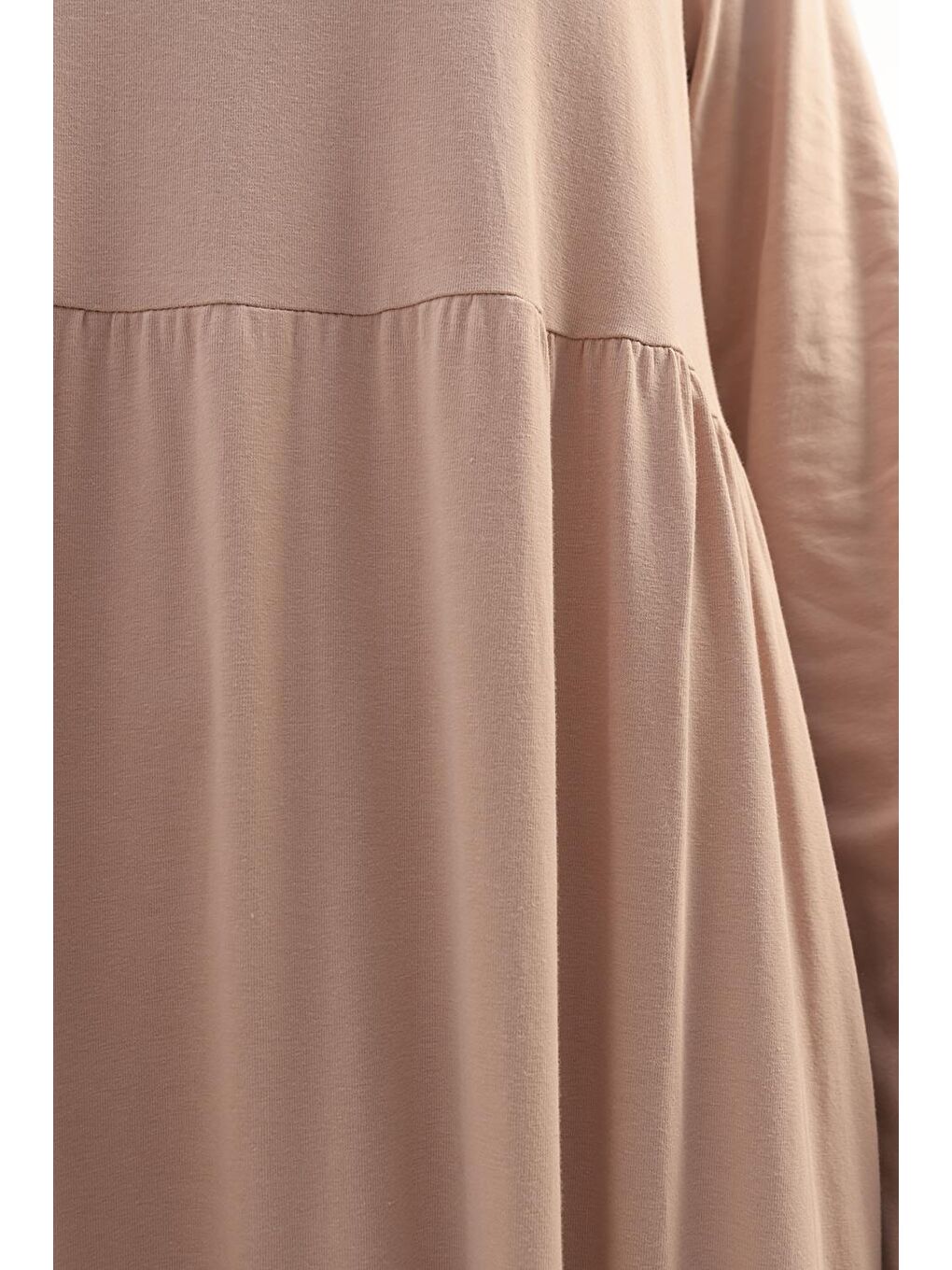 Bej-Pamuklu Fırfırlı Cepli Penye Elbise-3