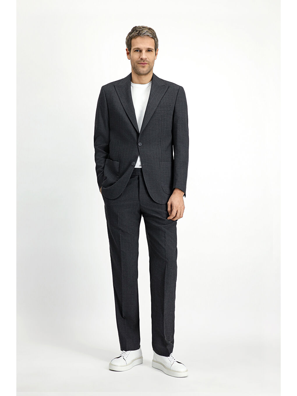 Antrasit Regular Fit Çizgili Takım Elbise
