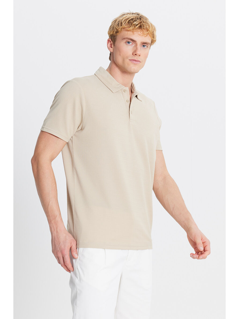 Erkek Bej Standart Fit Normal Kesim Polo Yaka Tişört-2