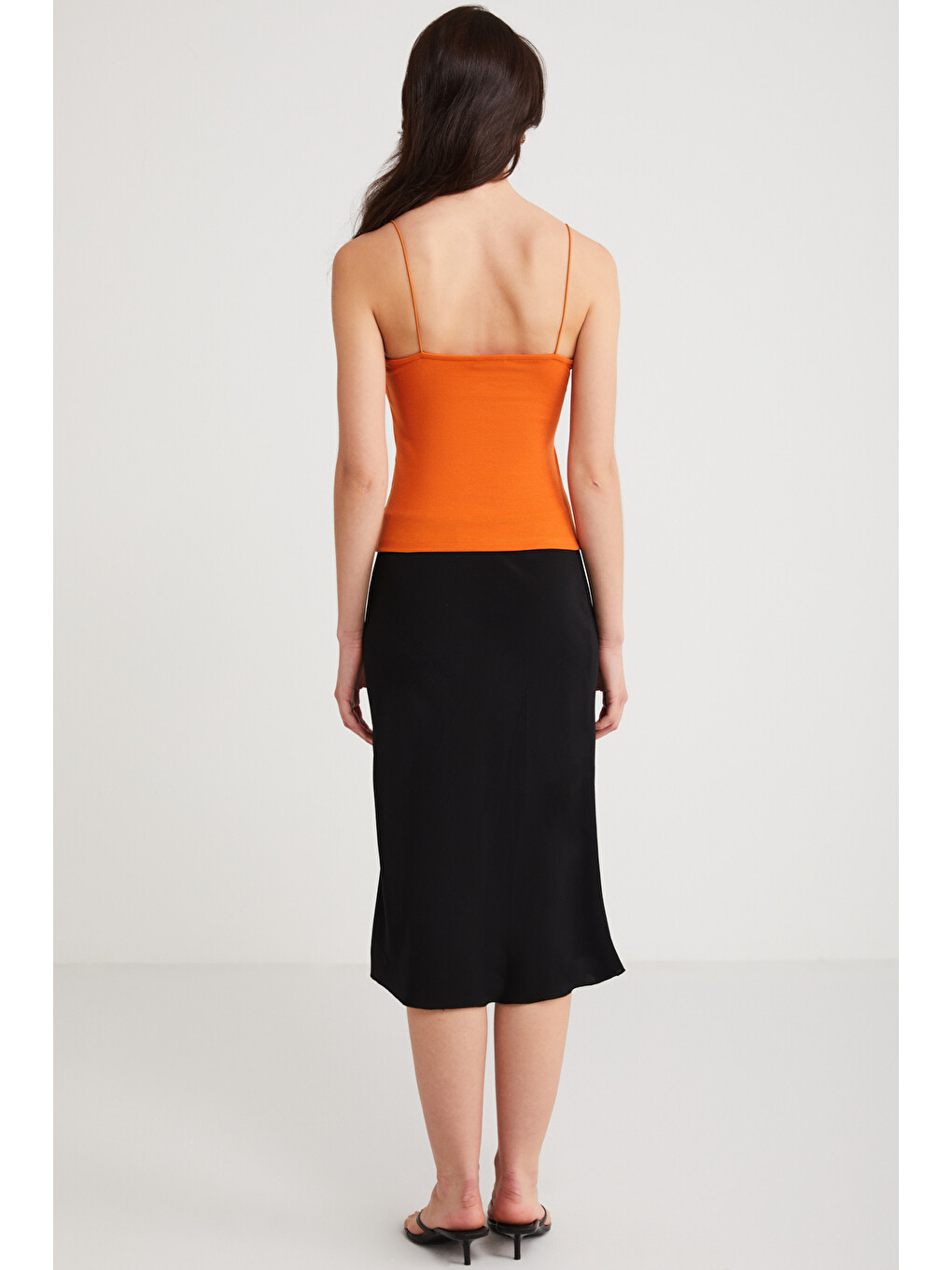 Ayane Kadın Pamuklu Slim Fit İnce Askılı Kare Yakalı Basic Turuncu Atlet Turuncu Atlet-5