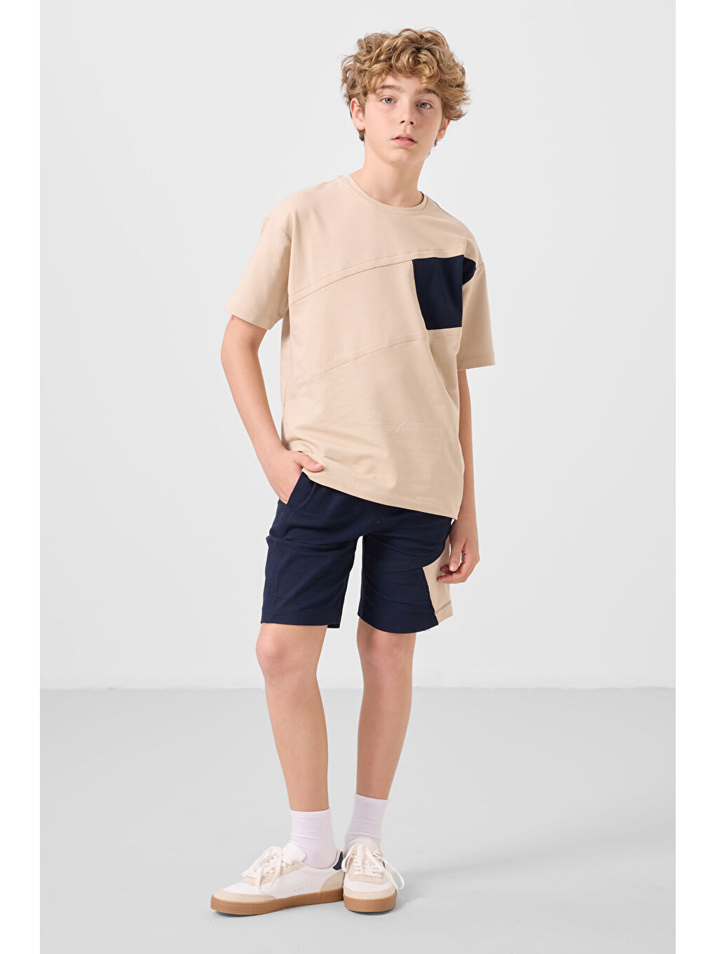 Bej-Lacivert Pamuklu Oversize Fit Dokuma Hafif Esnek Chino Erkek Çocuk Şort Takım - 11275