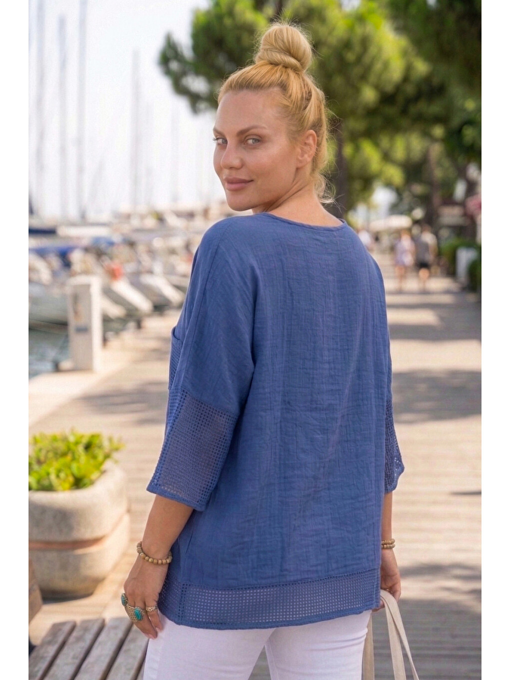 Mavi Bisiklet Yaka 3/4 Kol, Kol Ve Etek Ucu File Detaylı Casual Müslin Oversize Dokuma Bluz 60 65-5