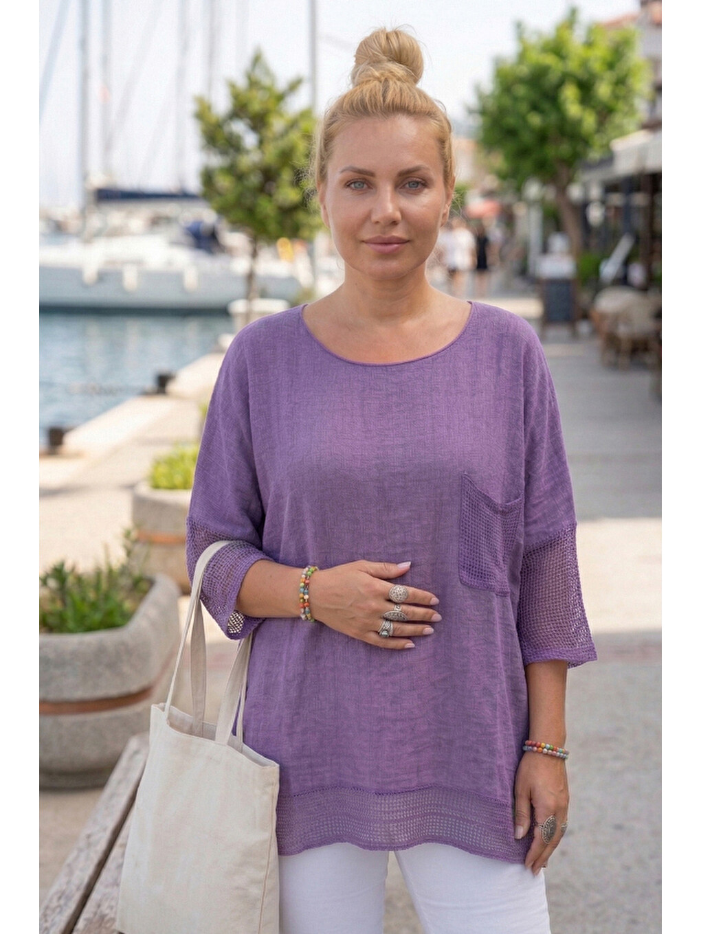 Mor Bisiklet Yaka 3/4 Kol, Kol Ve Etek Ucu File Detaylı Casual Müslin Oversize Dokuma Bluz 60 65-1