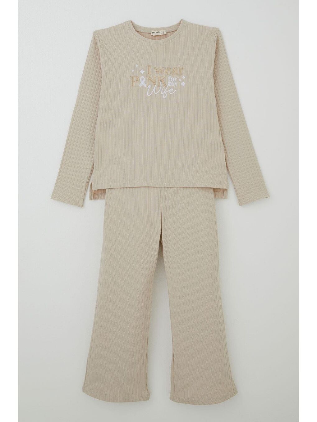 Bej Kız Çocuk Pantolonlu Takım Yazı Nakışlı Fiyonk Detaylı Taş (4-8 Yaş)