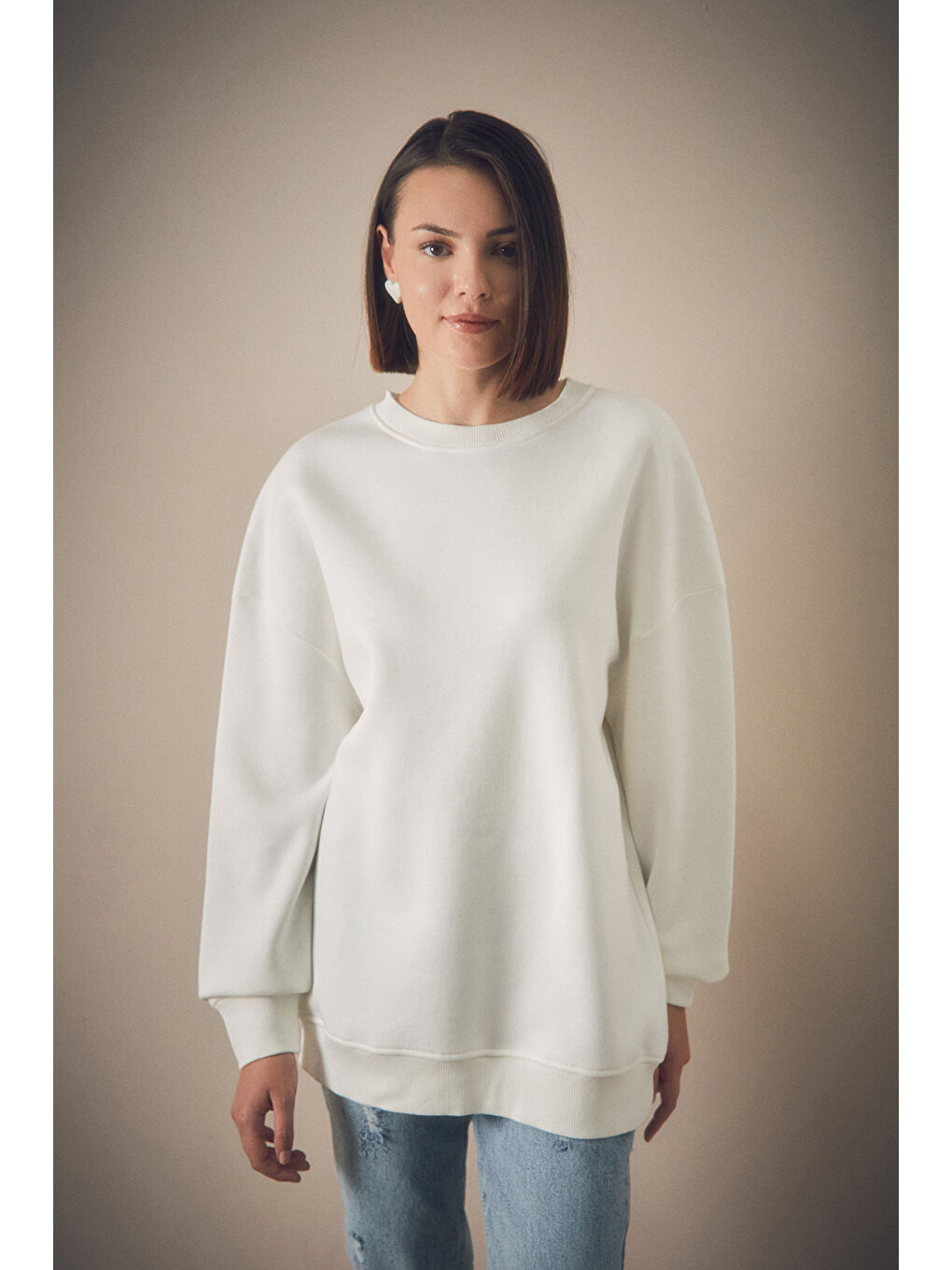 Fullamoda Ekru Basic Bisiklet Yaka Sweatshirt