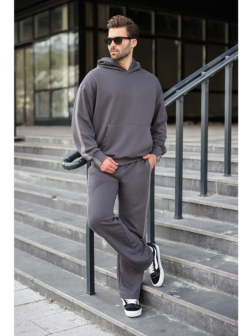 Gri Füme Kanguru Cep Kapüşonlu Erkek Eşofman Takımı E7336-3