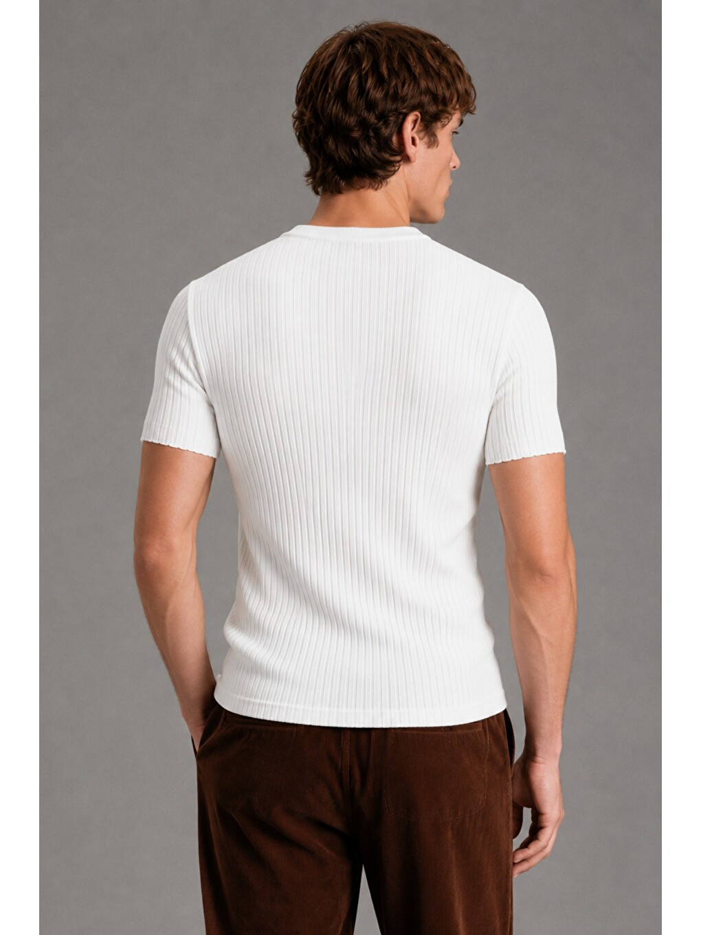 Beyaz Erkek Fitilli Elastanlı Slim Fit Bisiklet Yaka Tişört-2