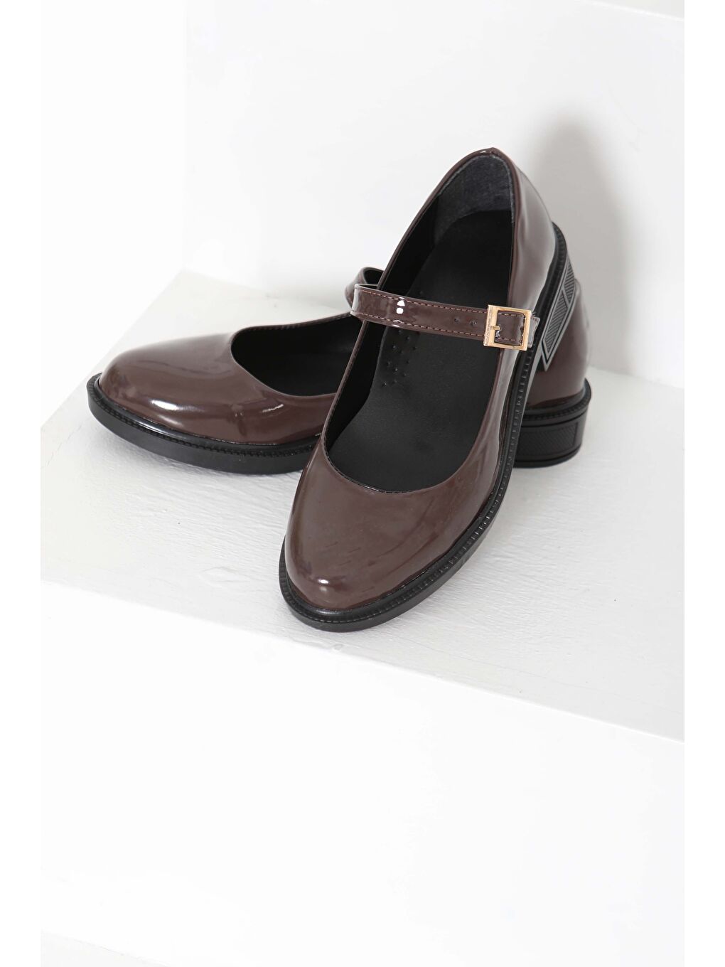 Kahverengi Kadın Kahve Jane Kemer Detaylı Loafer Ayakkabı - 27145-5