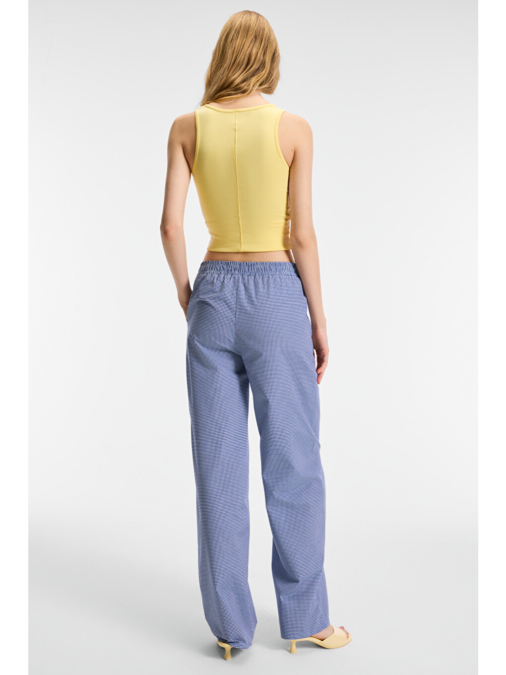 Sephıra Kadın Oyuk Yakalı Yumuşak Kumaşlı Slim Fit Sarı Atlet-4