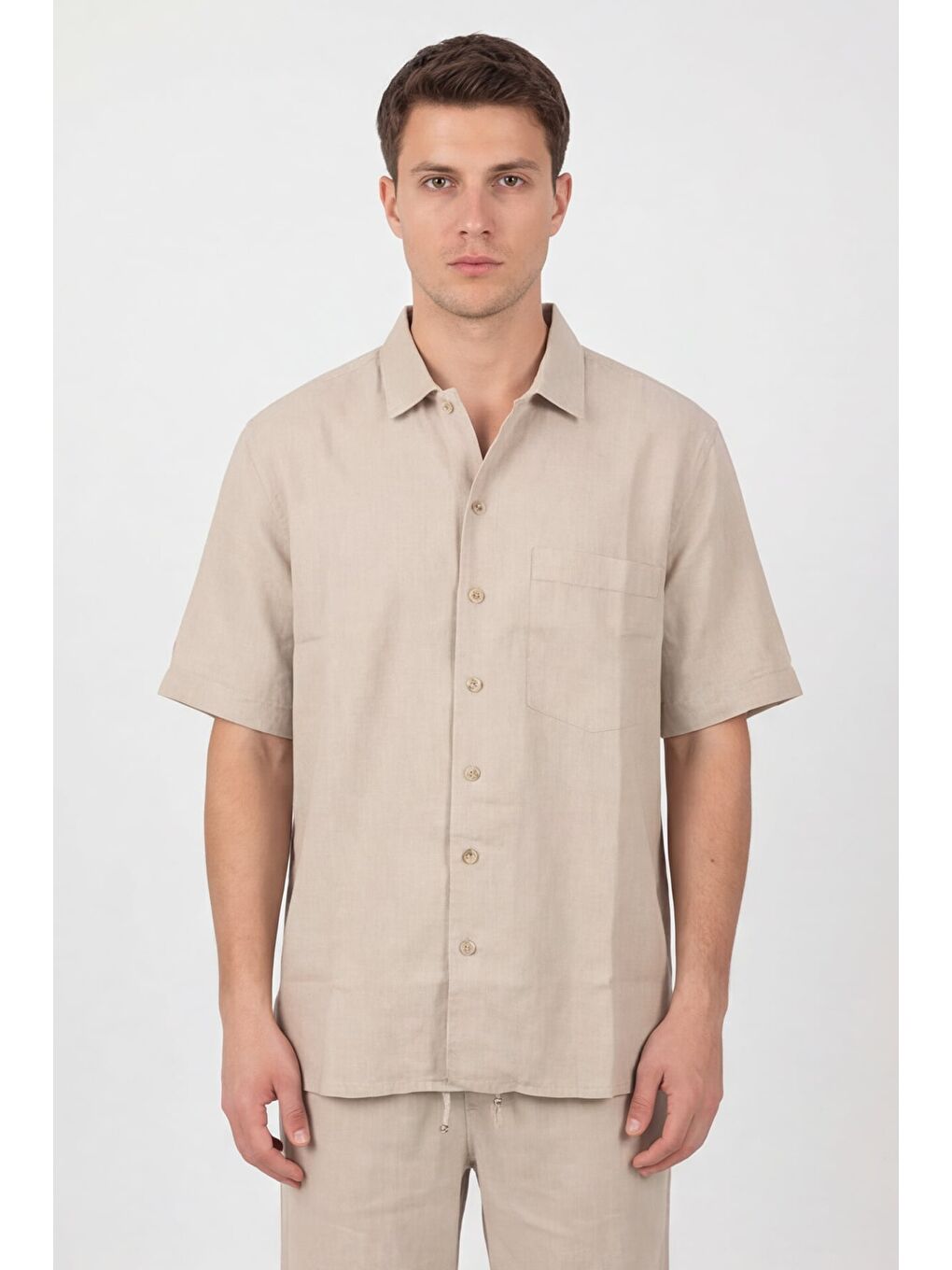 Giotelli Bej Normal Kesim Regular Fit Pamuklu Dokuma Lastikli Bel Kamp Yaka Takım