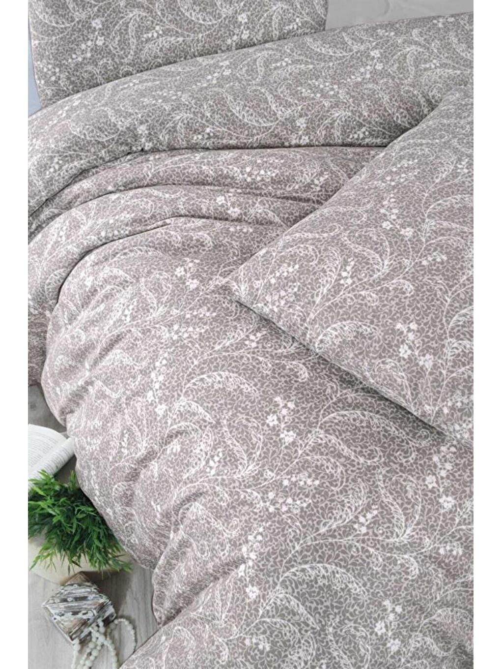 Bej Çift Kişilik 4 Parça Nevresim Takımı 200x220-1