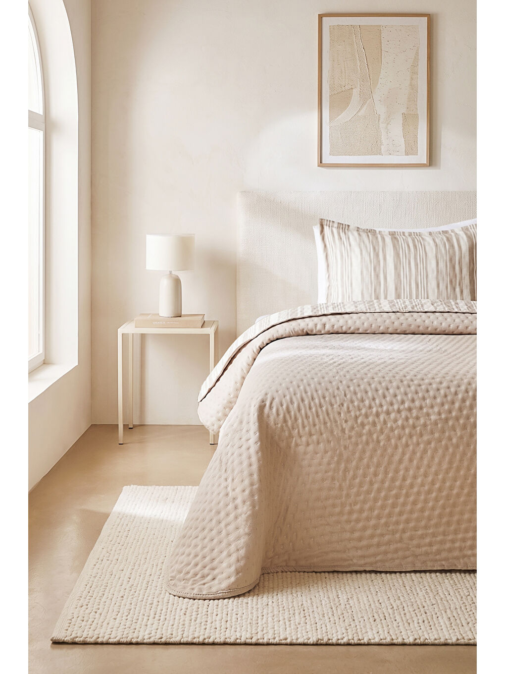 Pamuklu Kapitoneli Bej Renk Çizgi Desen Tek Kişilik Yatak Örtüsü Seti 1 Adet 180 x 230 / 1 Adet 50 x-1