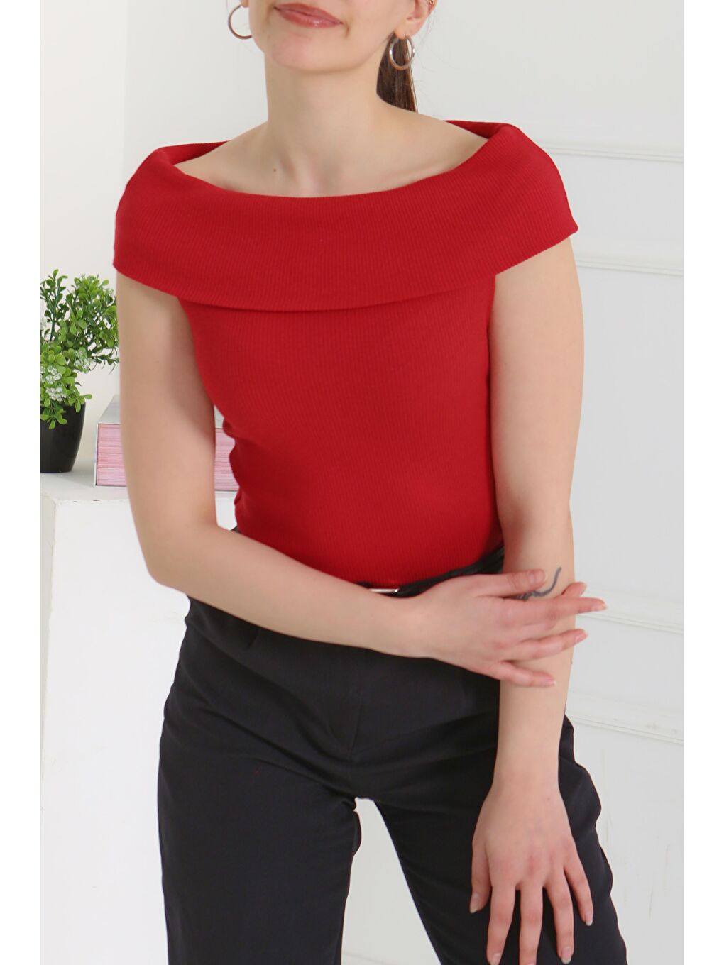 Kırmızı Madonna Yaka Bady Kirmizi - 27138-2