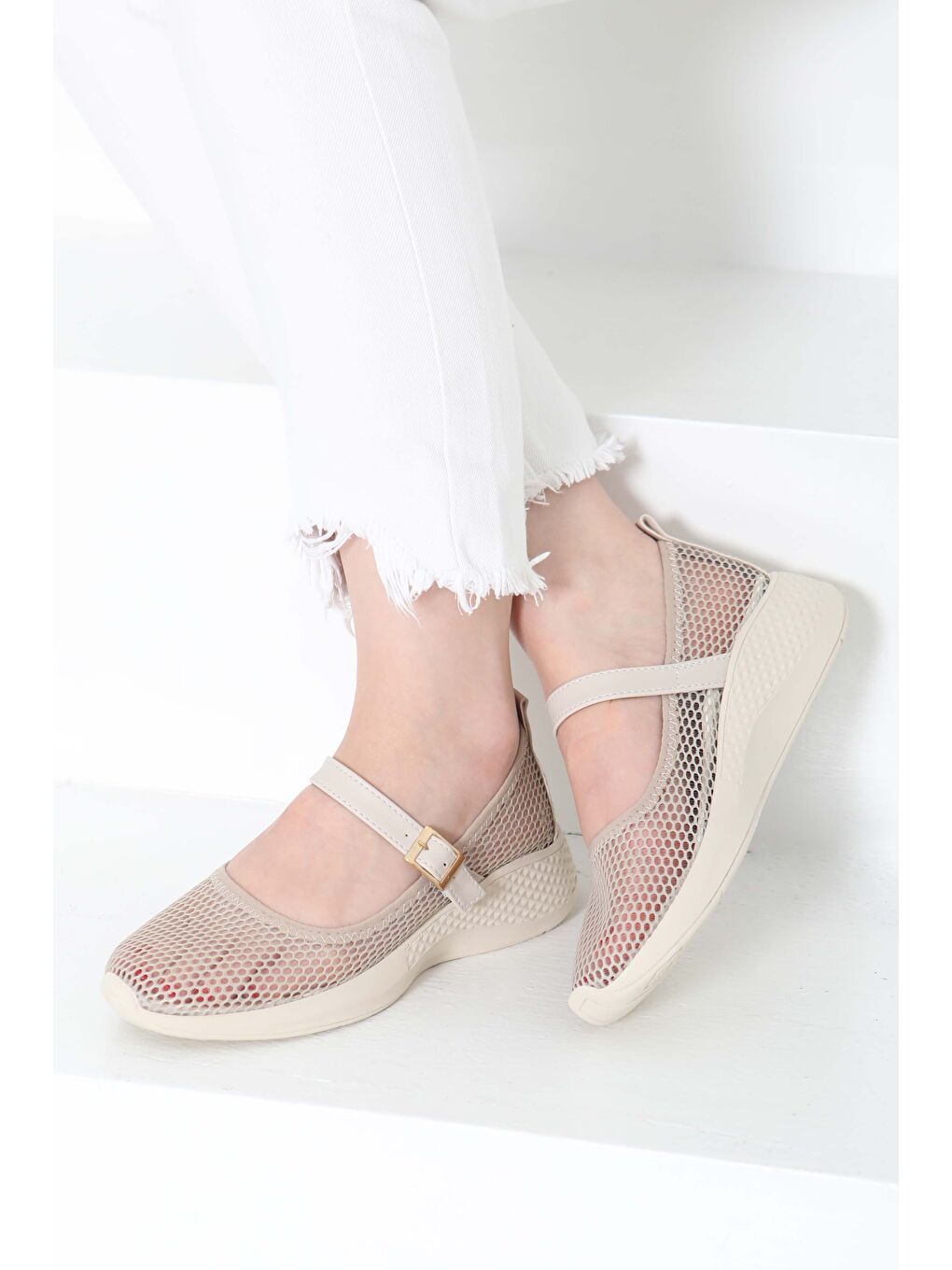 Kadın Bej Kemerli File Babet Ayakkabı - 27144-3