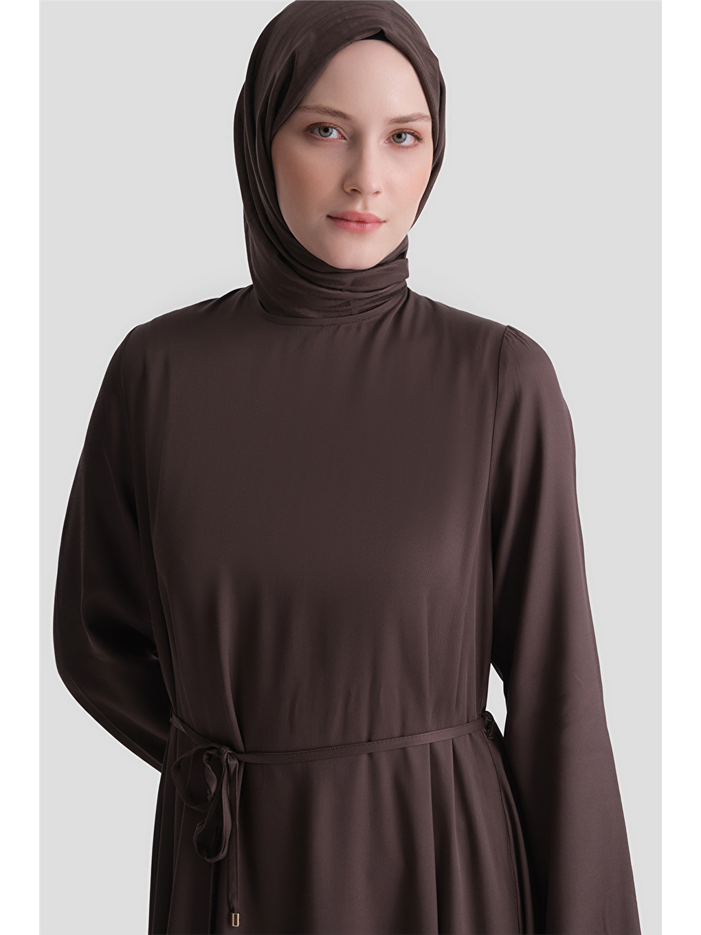 Kahverengi Kuşaklı Viskon Saten Elbise Acı Kahve-2