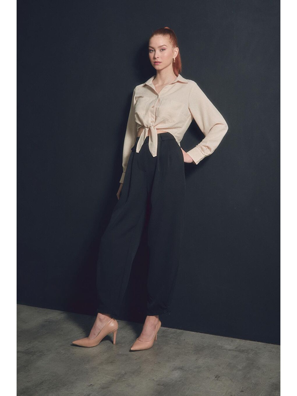 Bej Önü Bağlamalı Crop Gömlek-2