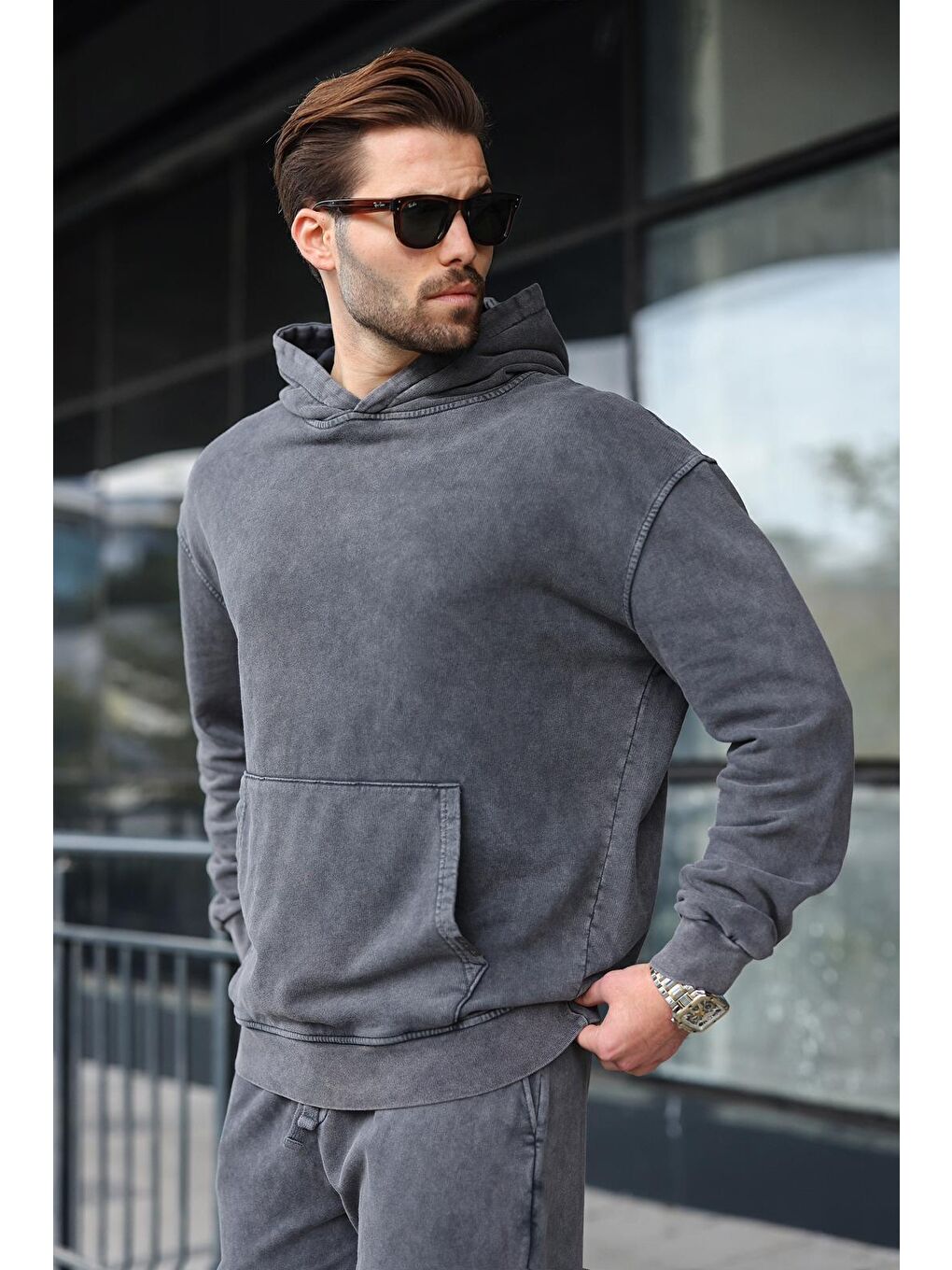 Siyah Kanguru Cep Kapüşonlu Erkek Eşofman Takımı E7341-3