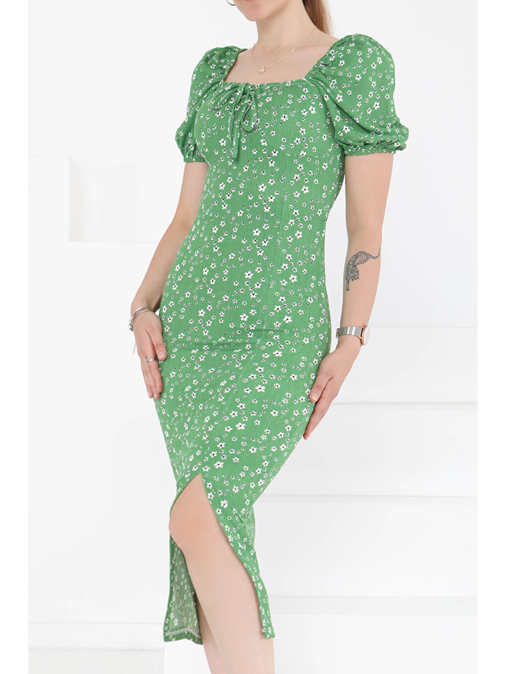 Yeşil Prenses Kol Yırtmaçlı Elbise Yesil - 27291-1
