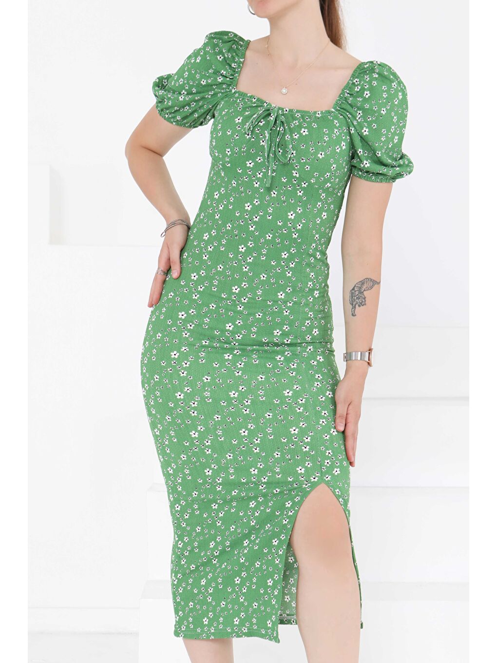 Yeşil Prenses Kol Yırtmaçlı Elbise Yesil - 27291-2