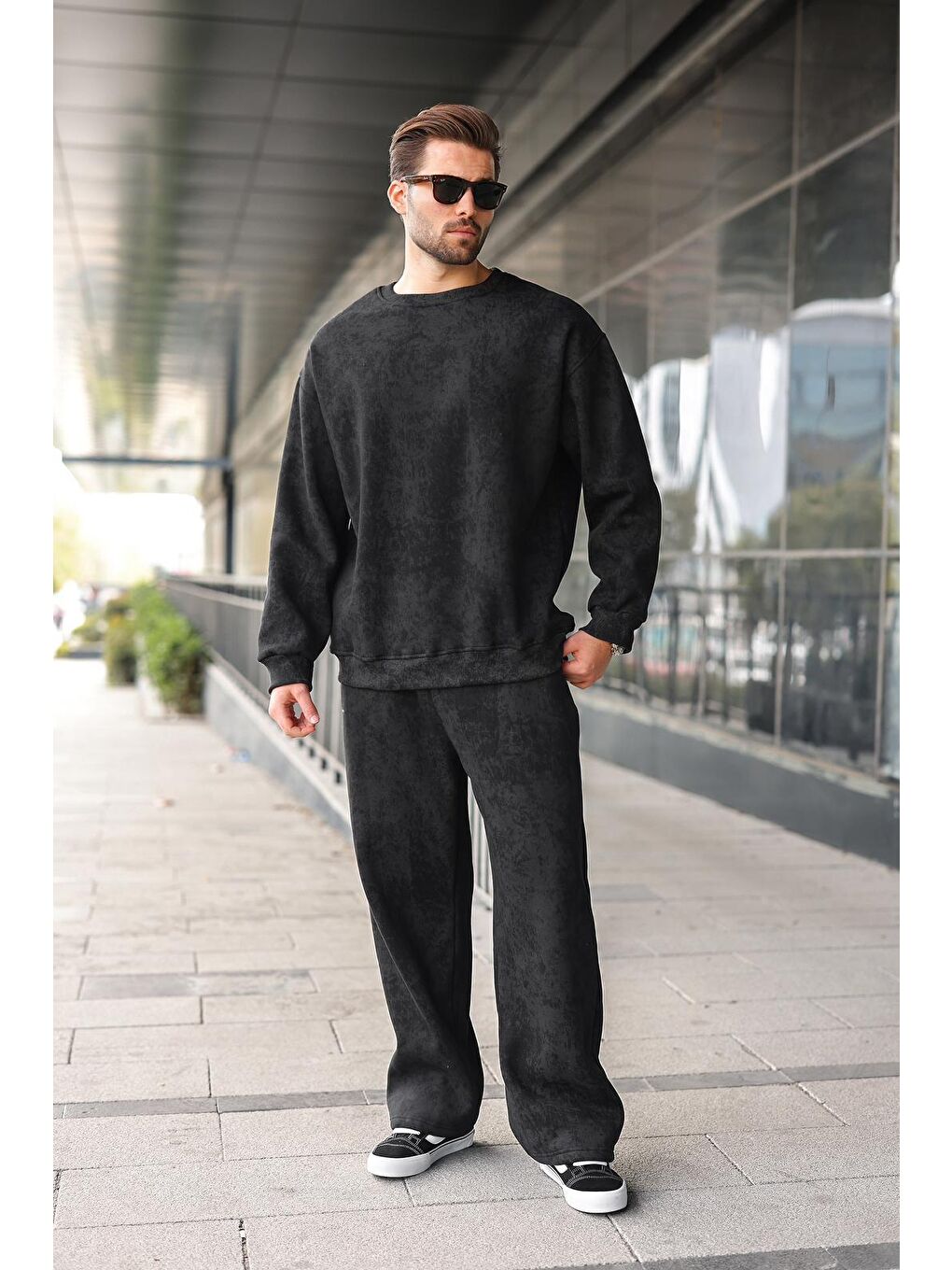 Siyah Bisiklet Yaka Batik Desenli Erkek Sweatshirt Pantolon Takım E7344