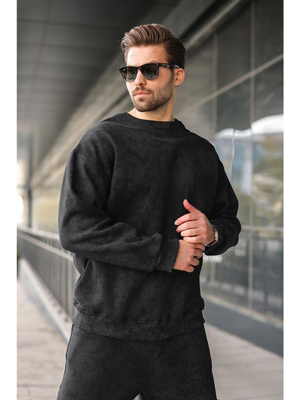 Siyah Bisiklet Yaka Batik Desenli Erkek Sweatshirt Pantolon Takım E7344-2