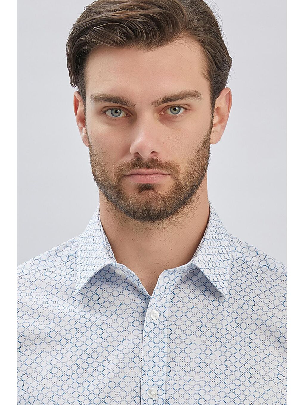 Koyu Mavi Uzun Kollu Baskılı  Sert Yaka Cepli Klasik Comfort Fit Gömlek 1004240107-2