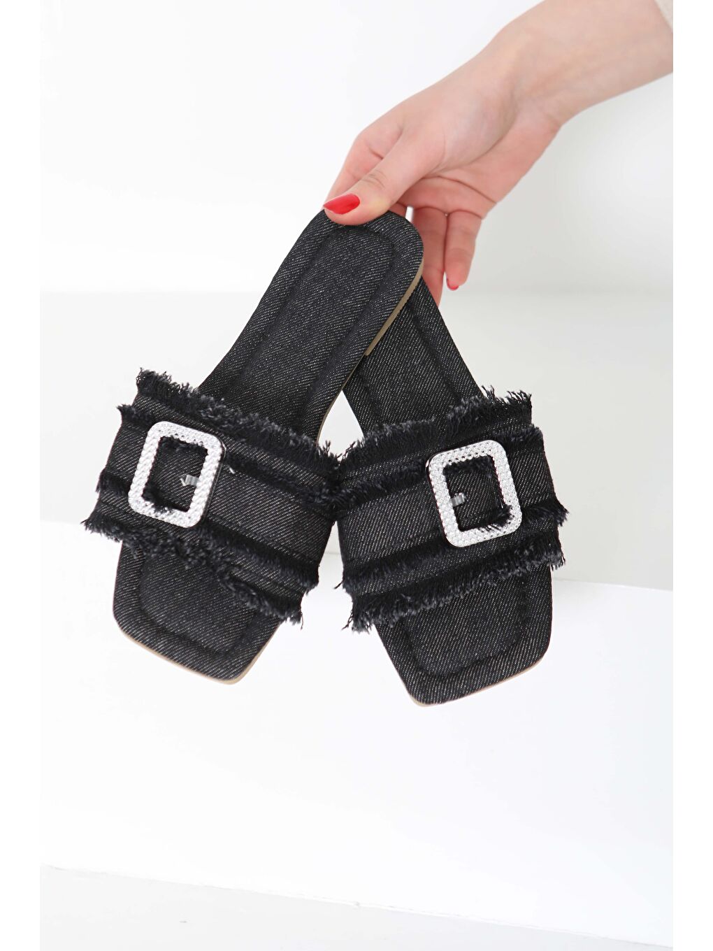 Kadın Siyah Tokalı Jean Terlik   27159-4